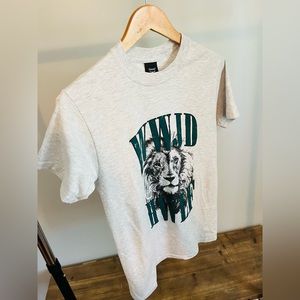 HeWouldLoveFirst Vintage Lion Shirt Heather Grey